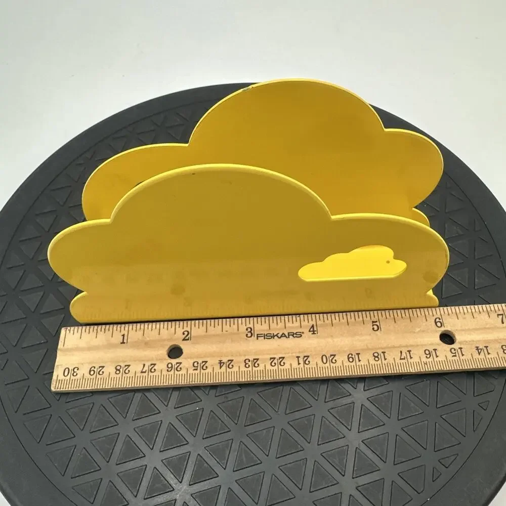 Vintage Yellow Cloud Napkin Letter Mail Holder Rymlig 90s Metal Retro Chic